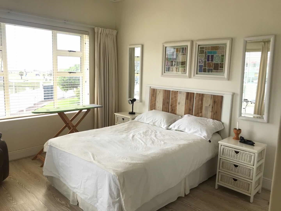 To Let 2 Bedroom Property for Rent in Summerstrand Eastern Cape